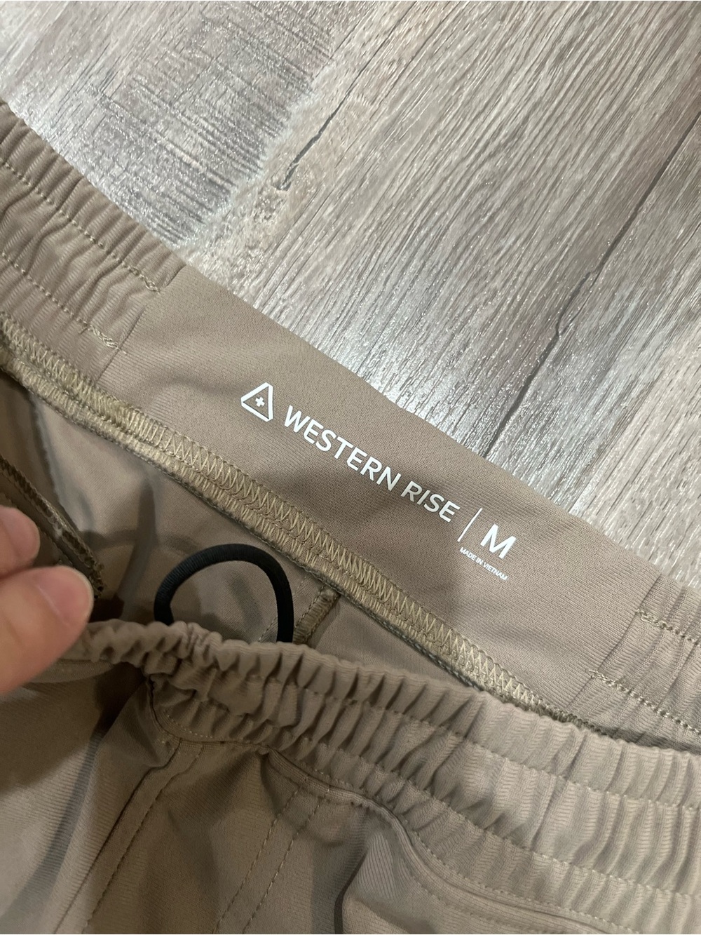 Western Rise Spectrum Jogger - Picture 2 of 3